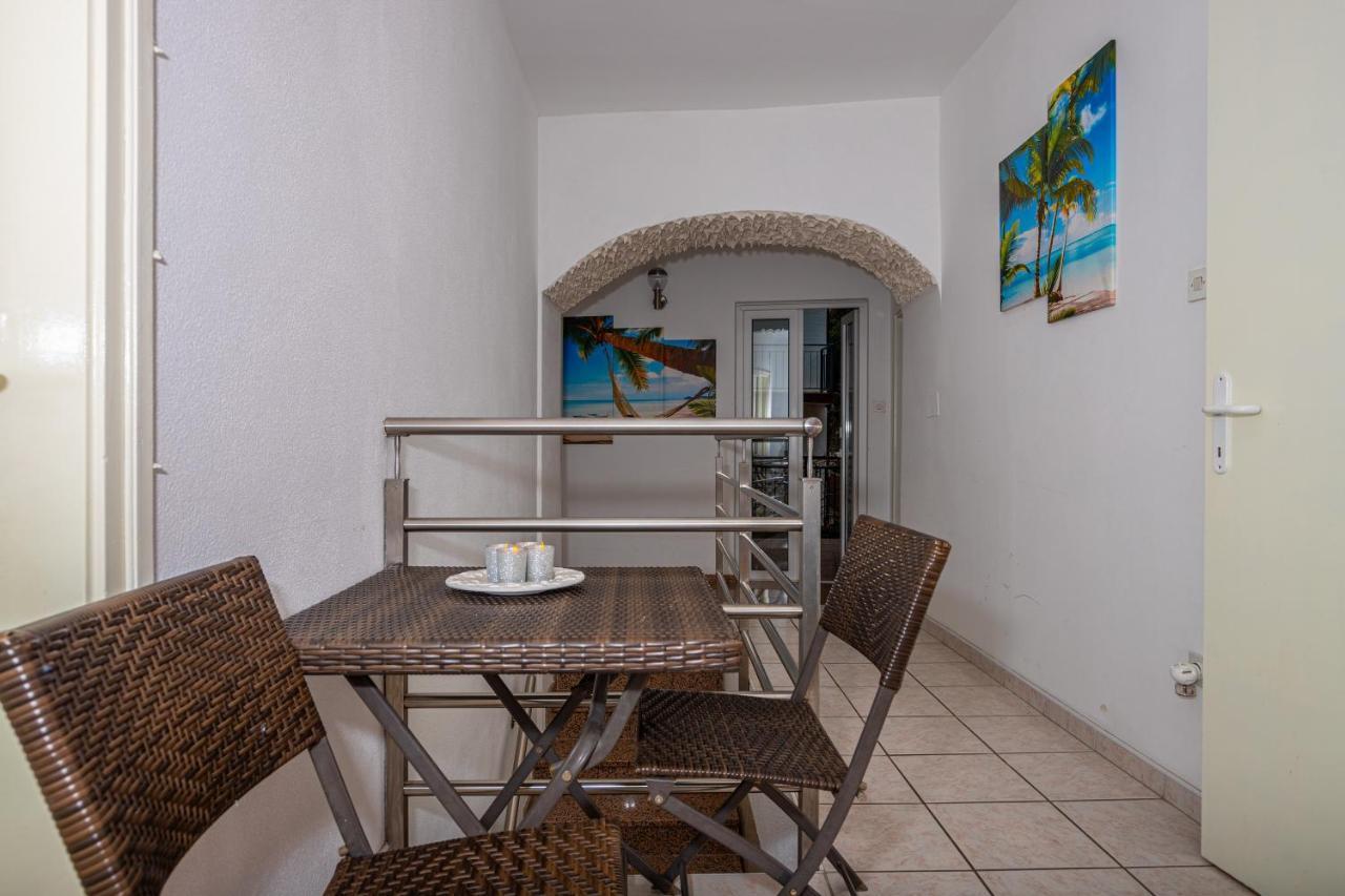 Apartmani Gabrijela Crikvenica Extérieur photo